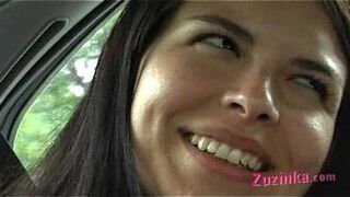 Как спрятать фаллоимитатор в такси - порно видео