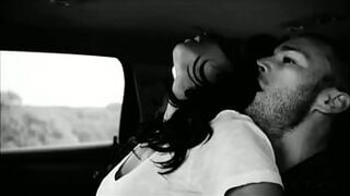 п. Чопра трахается в машине - порно видео